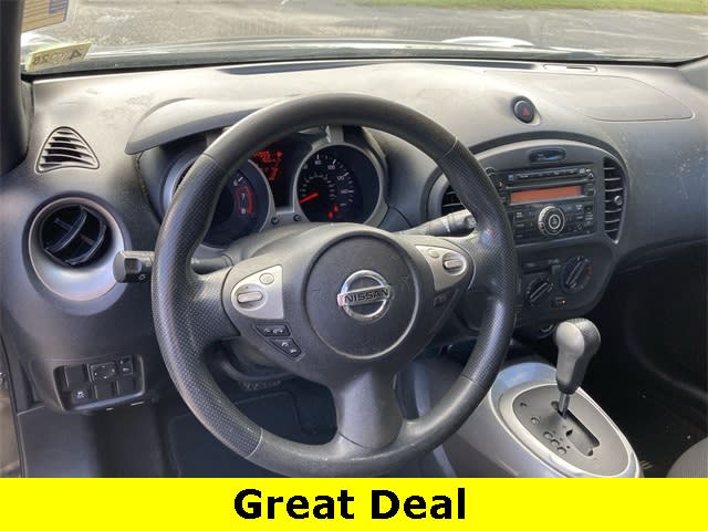 2013 Nissan Juke S 2