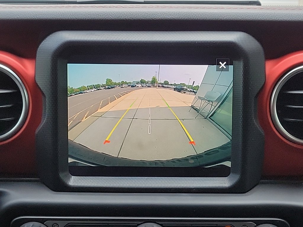 Thumbnail: 2020 Jeep Wrangler - 29