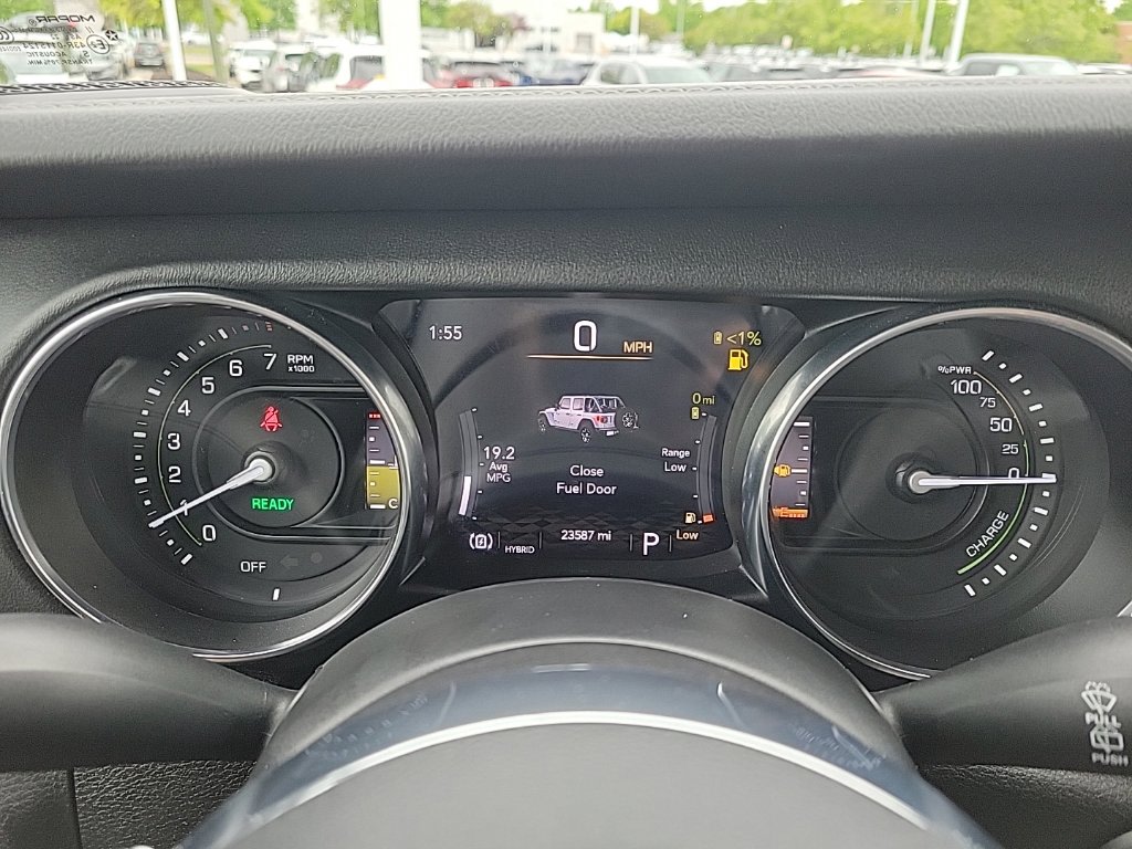 Thumbnail: 2022 Jeep Wrangler - 15
