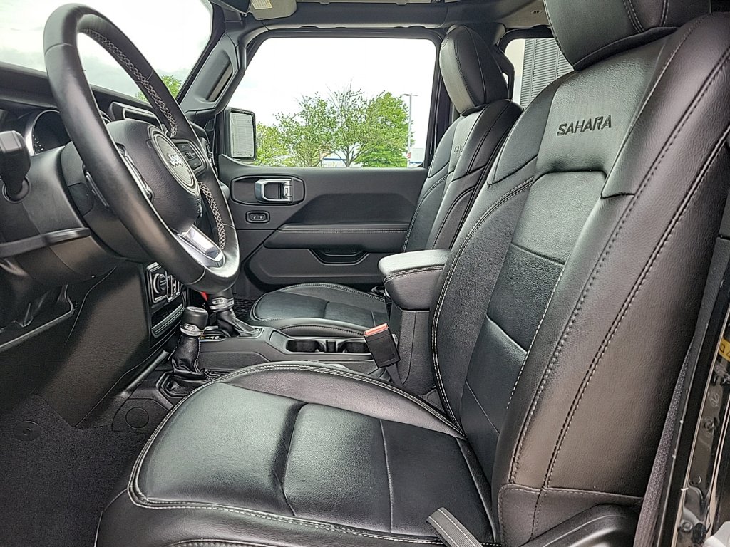 Thumbnail: 2022 Jeep Wrangler - 10