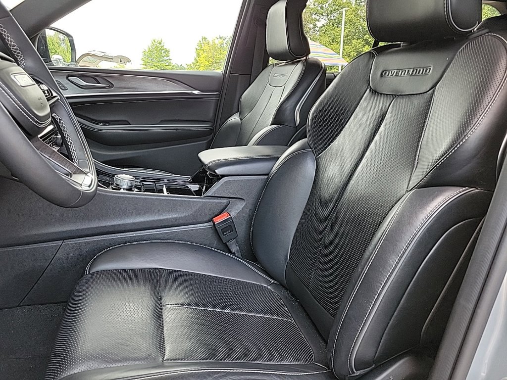 Thumbnail: 2023 Jeep Grand Cherokee - 5