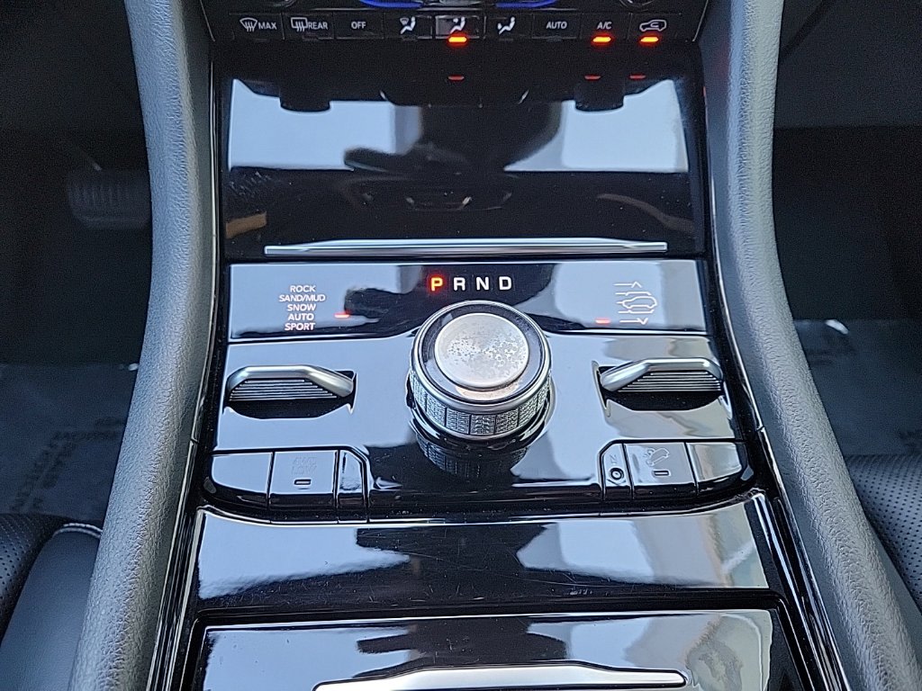 Thumbnail: 2023 Jeep Grand Cherokee - 13