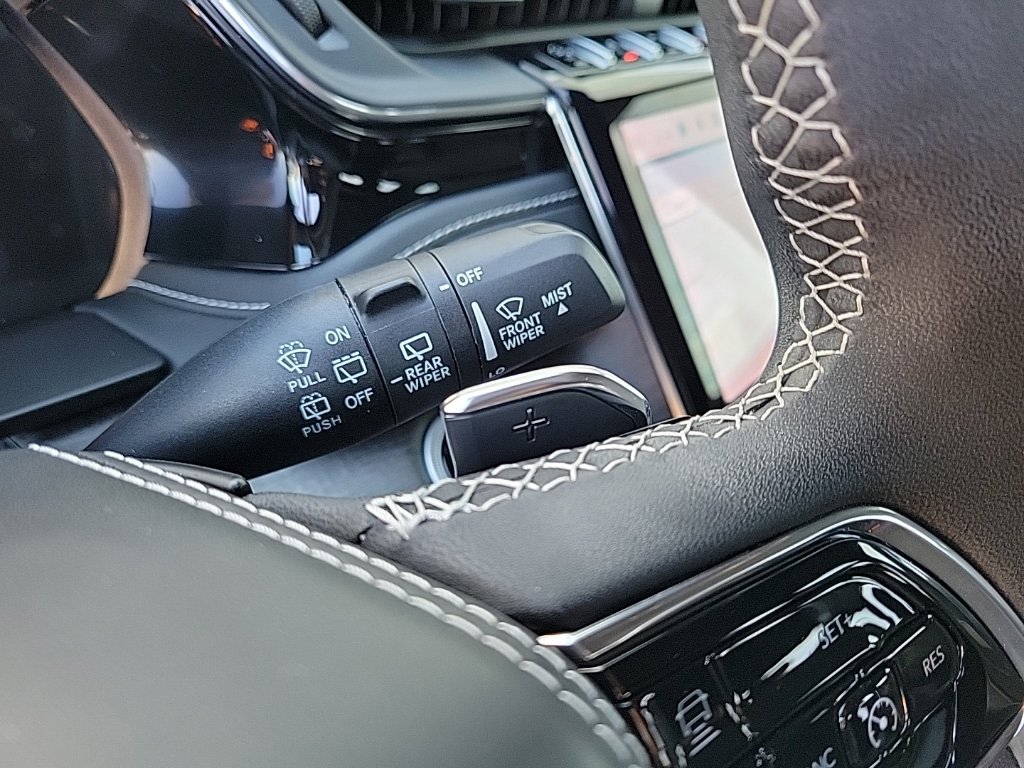 Thumbnail: 2023 Jeep Grand Cherokee - 27