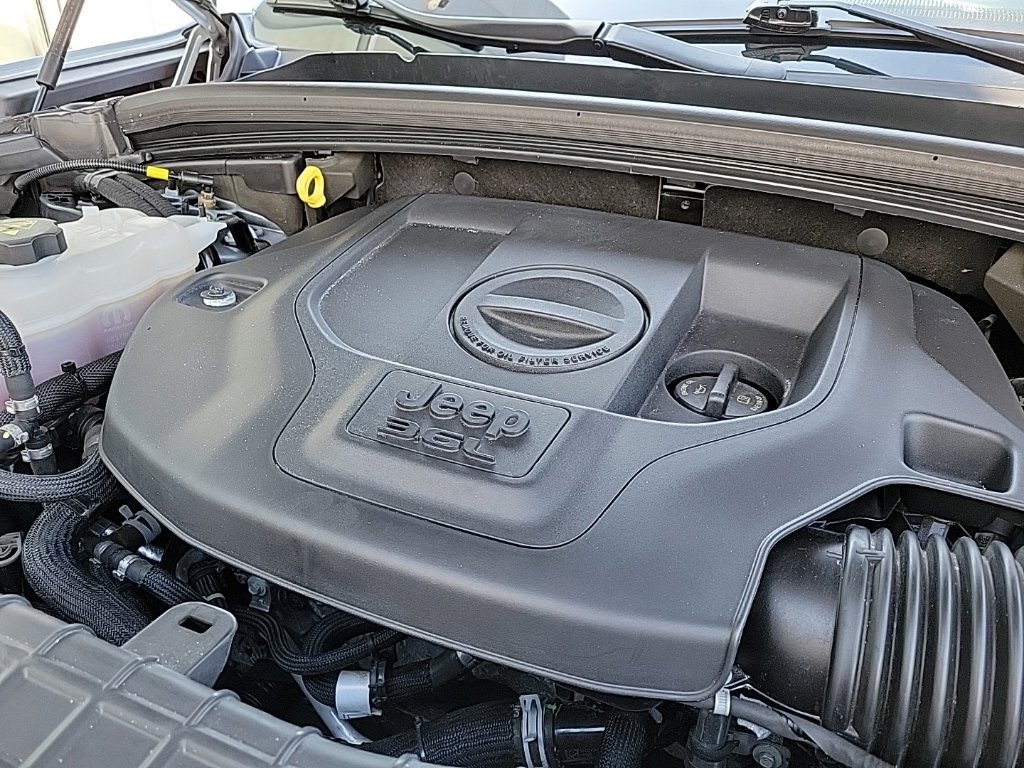 Thumbnail: 2023 Jeep Grand Cherokee - 8