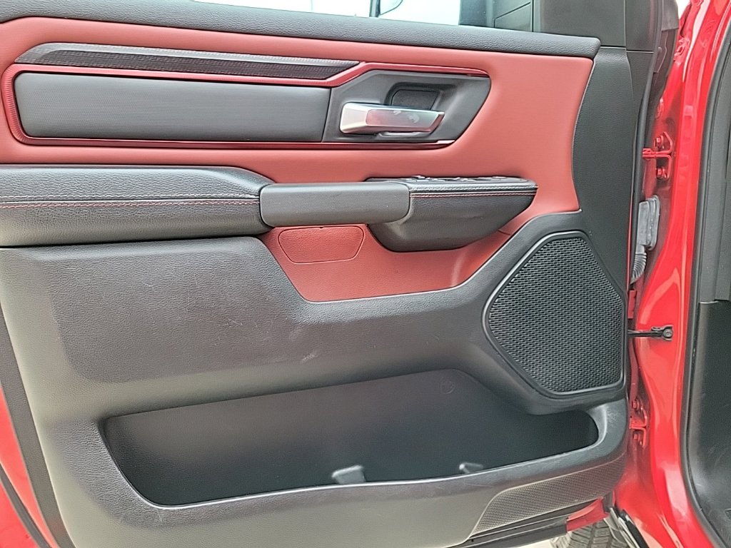 Thumbnail: 2025 RAM 1500 - 26