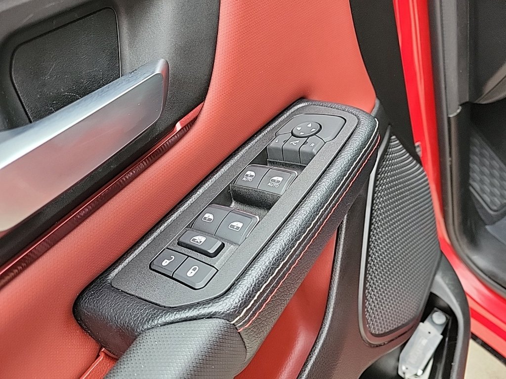 Thumbnail: 2025 RAM 1500 - 27