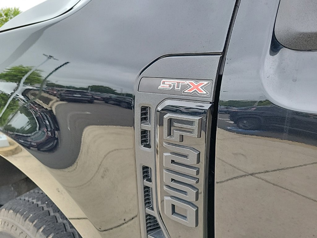 Thumbnail: 2023 Ford F-250 - 18