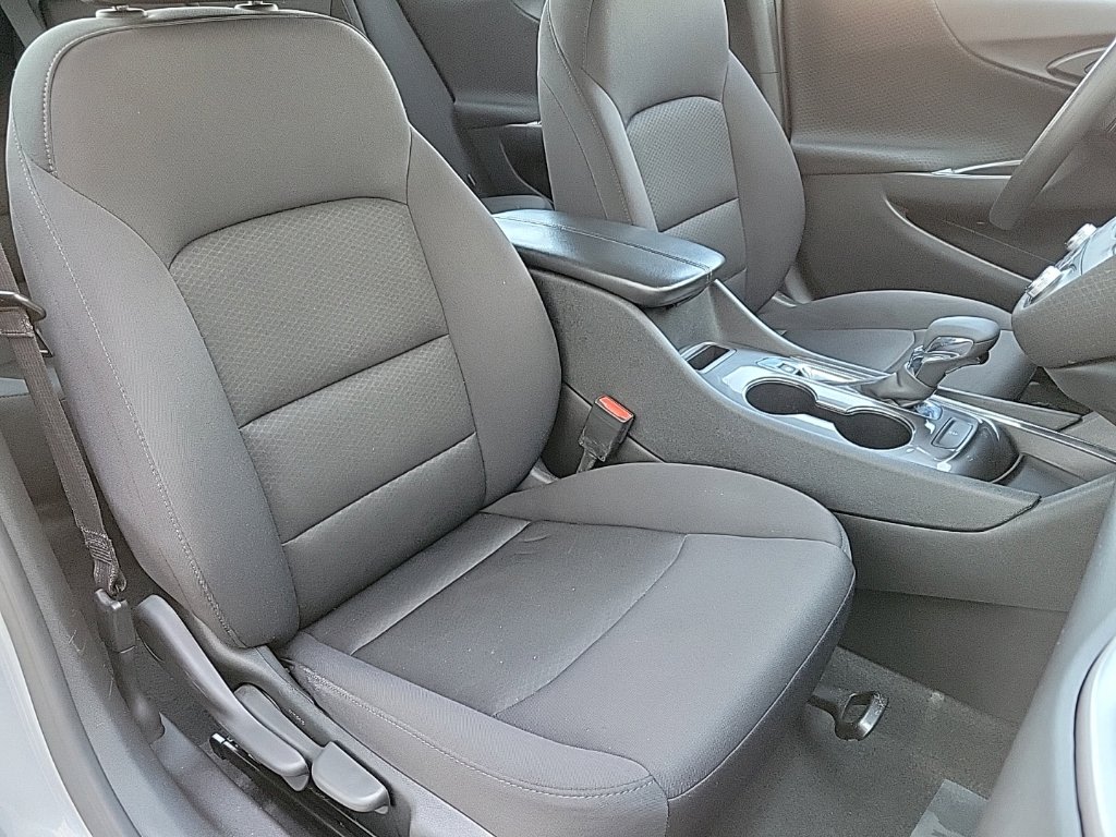Thumbnail: 2023 Chevrolet Malibu - 11