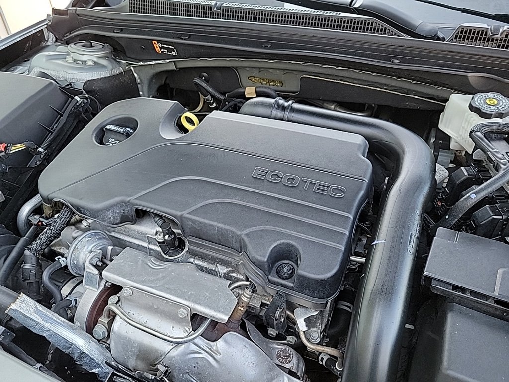 Thumbnail: 2023 Chevrolet Malibu - 8