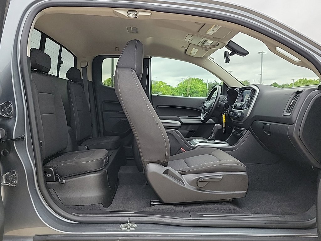 Thumbnail: 2020 Chevrolet Colorado - 22