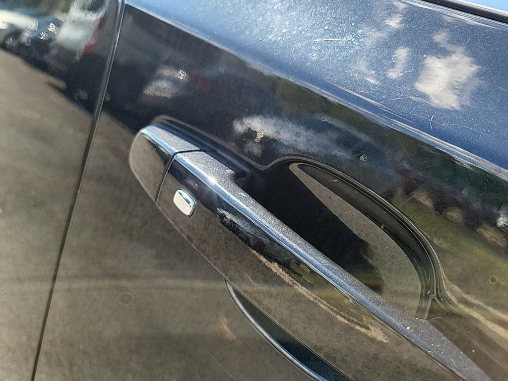 Thumbnail: 2023 Chevrolet Traverse - 6