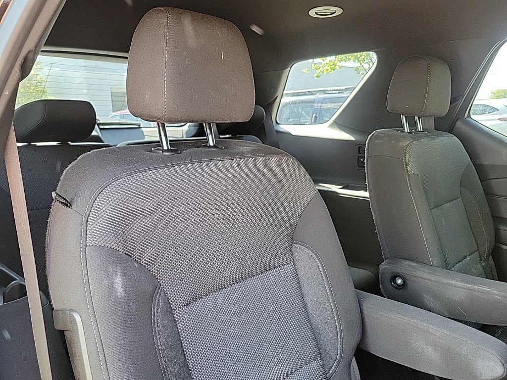 Thumbnail: 2023 Chevrolet Traverse - 9