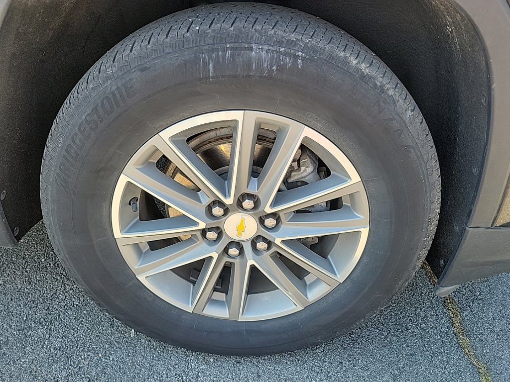 Thumbnail: 2023 Chevrolet Traverse - 7