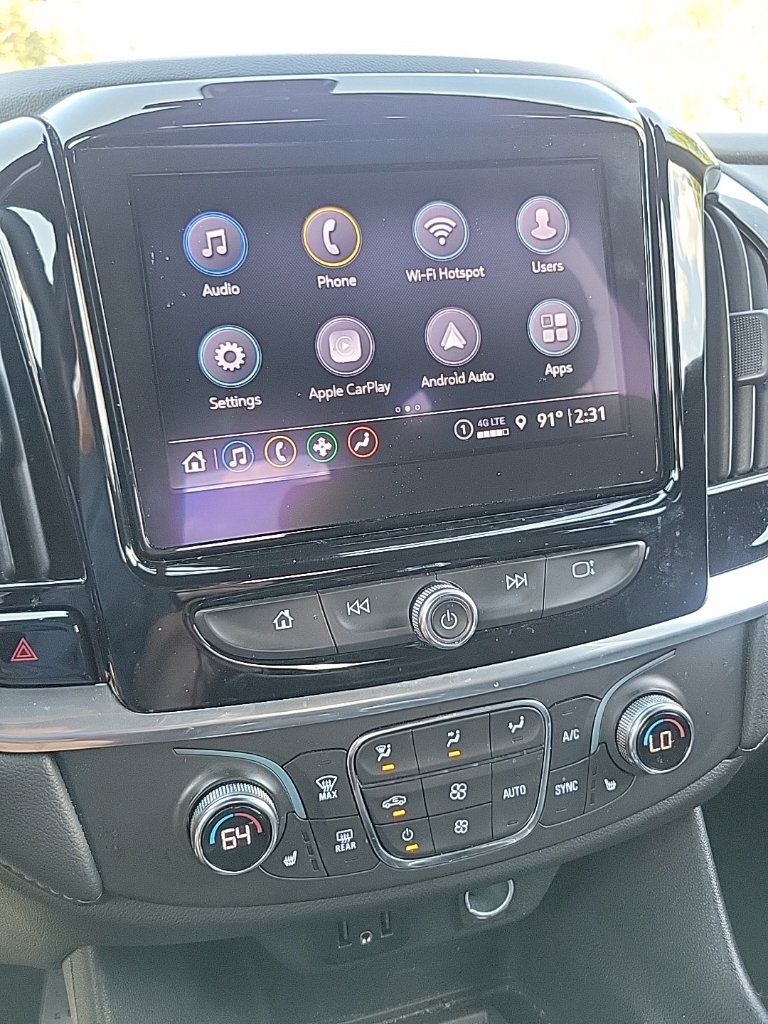 Thumbnail: 2023 Chevrolet Traverse - 10