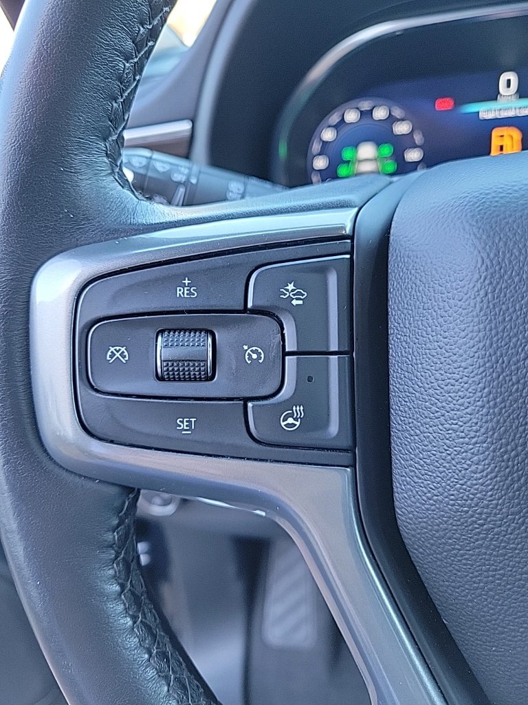 Thumbnail: 2022 Chevrolet Suburban - 28