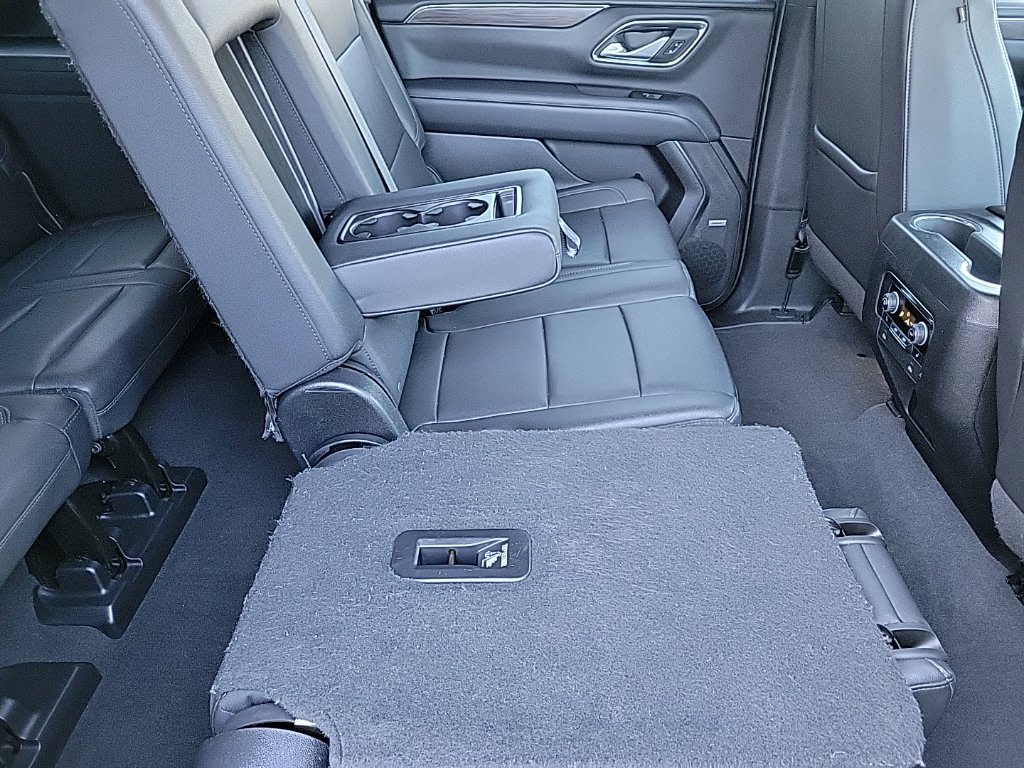 Thumbnail: 2022 Chevrolet Suburban - 15