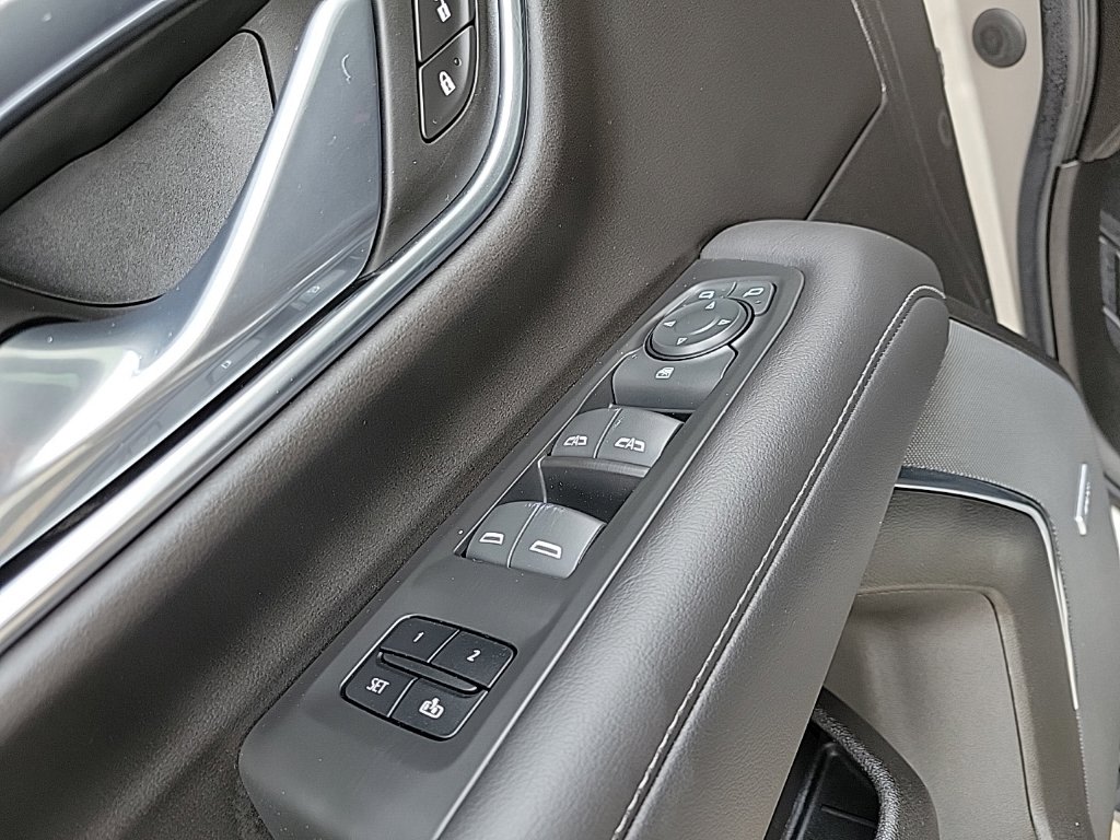 Thumbnail: 2021 Chevrolet Tahoe - 33