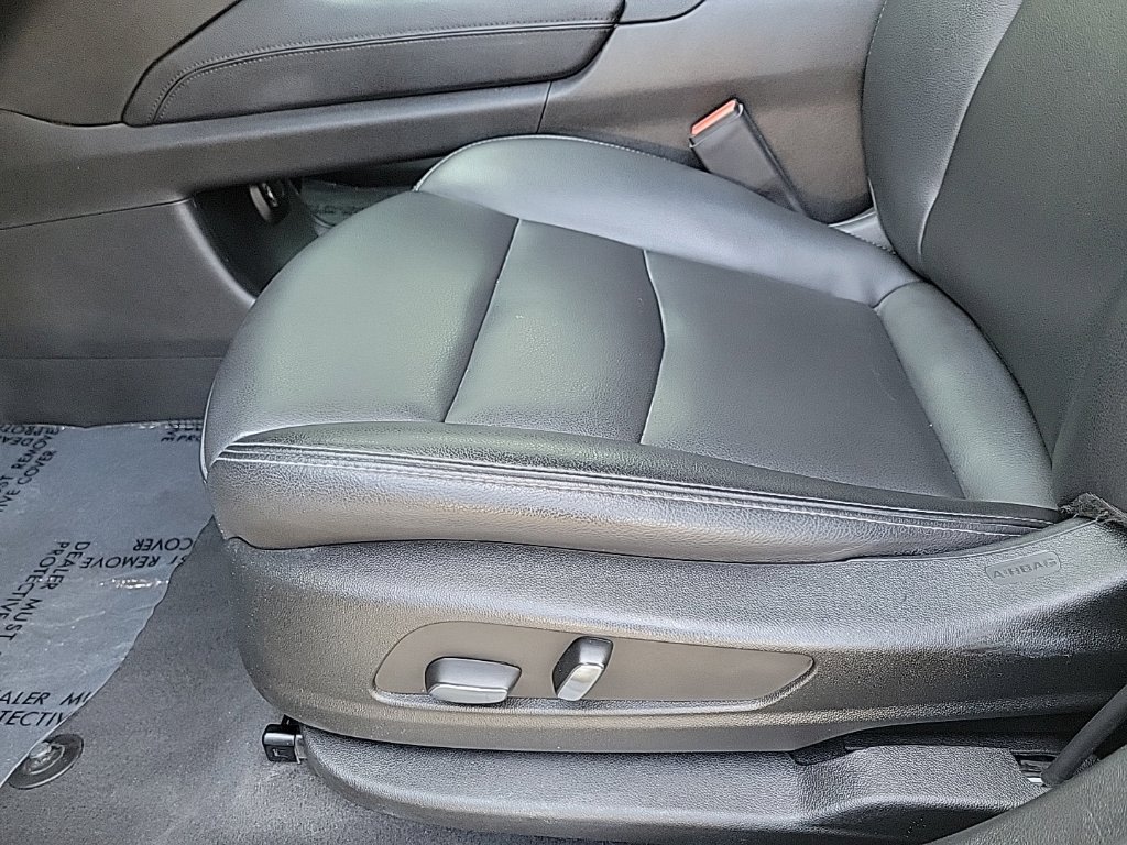 Thumbnail: 2024 Cadillac XT6 - 21