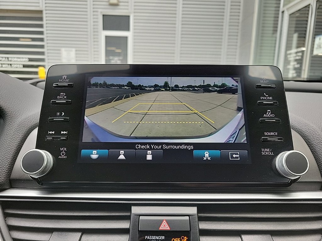 Thumbnail: 2022 Honda Accord - 32