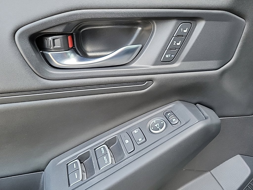 Thumbnail: 2023 Honda Accord - 26