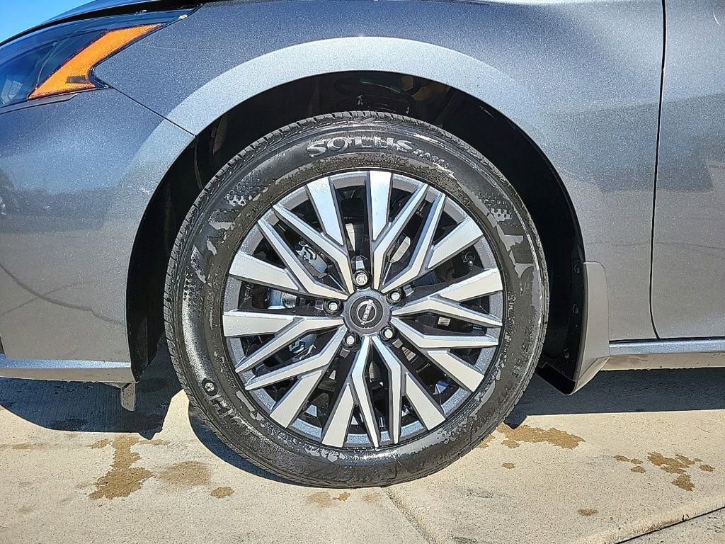 Thumbnail: 2026 Nissan Altima - 7