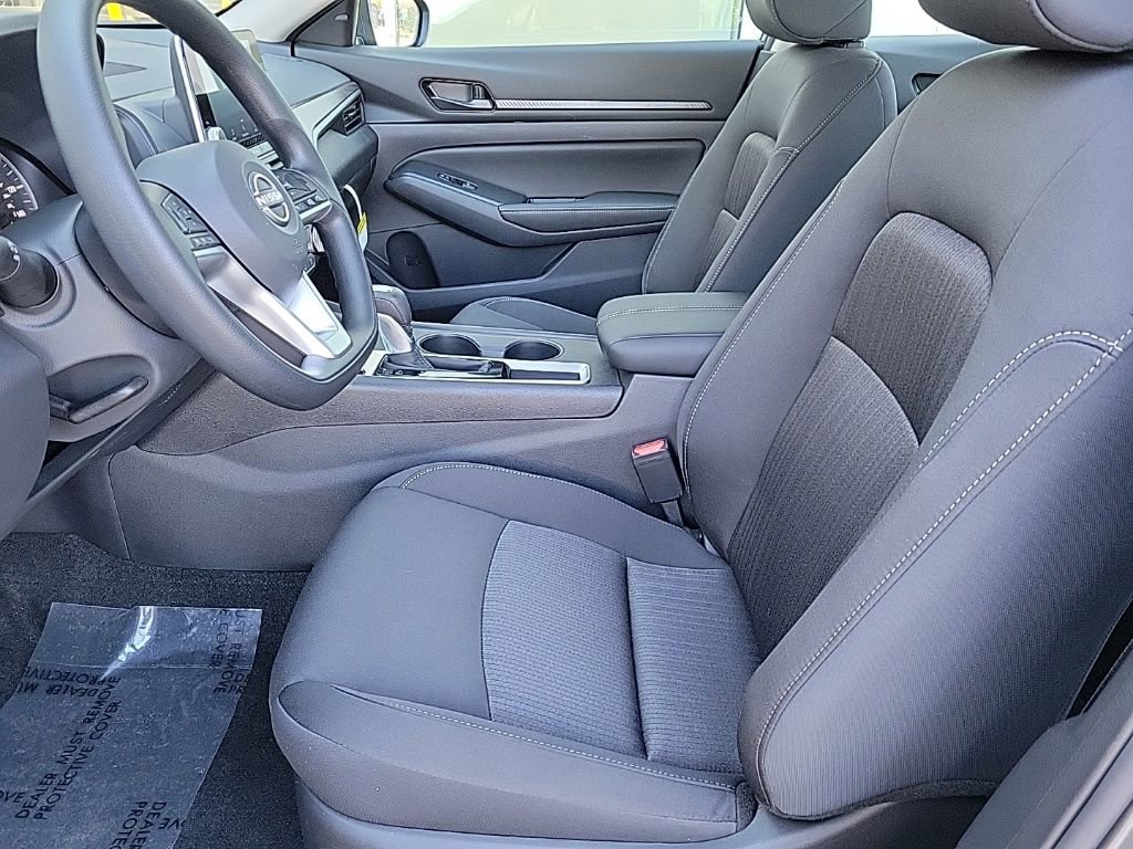 Thumbnail: 2026 Nissan Altima - 10