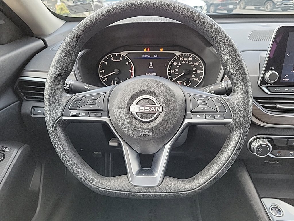 Thumbnail: 2024 Nissan Altima - 9