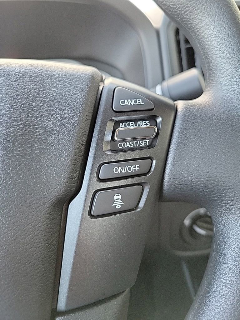 Thumbnail: 2026 Nissan Frontier - 21