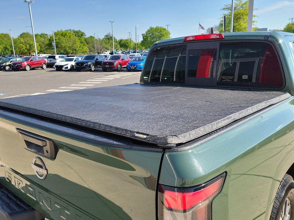 Thumbnail: 2022 Nissan Frontier - 19