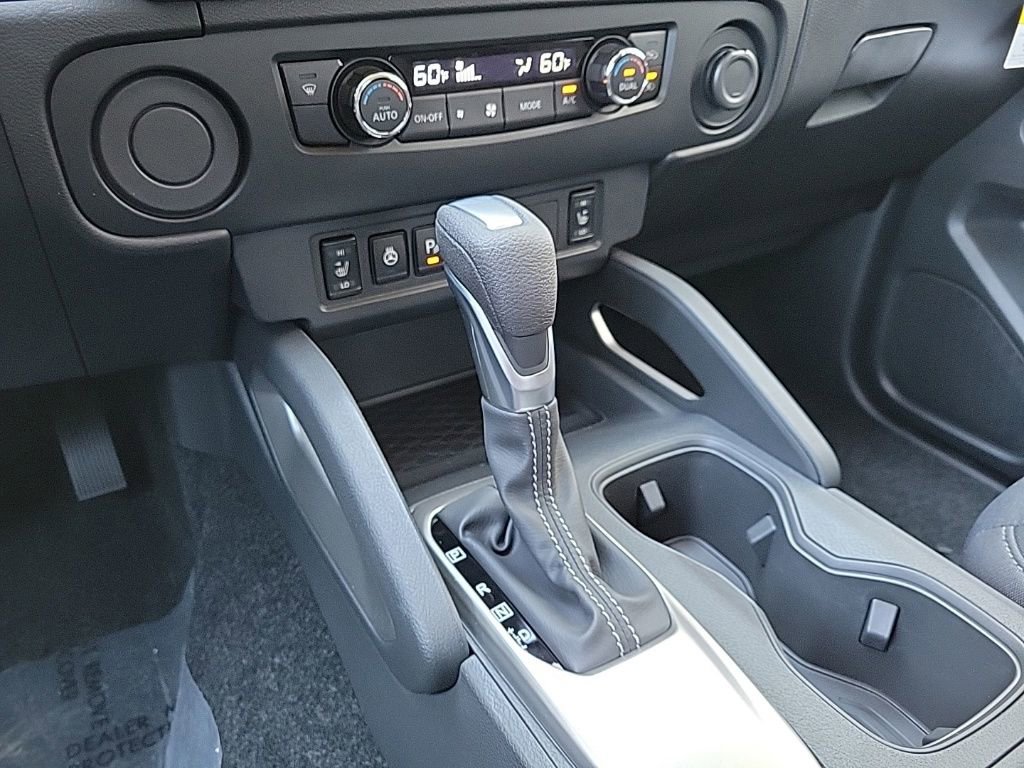 Thumbnail: 2026 Nissan Frontier - 14