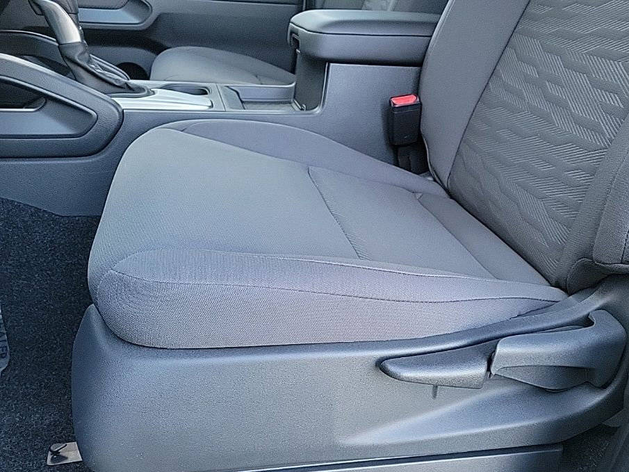 Thumbnail: 2026 Nissan Frontier - 18