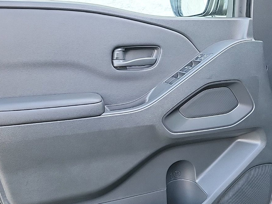 Thumbnail: 2026 Nissan Frontier - 19