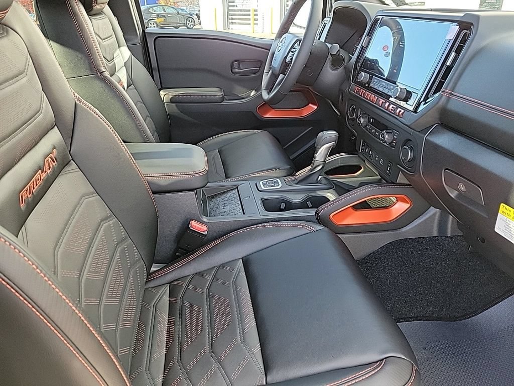 Thumbnail: 2026 Nissan Frontier - 23