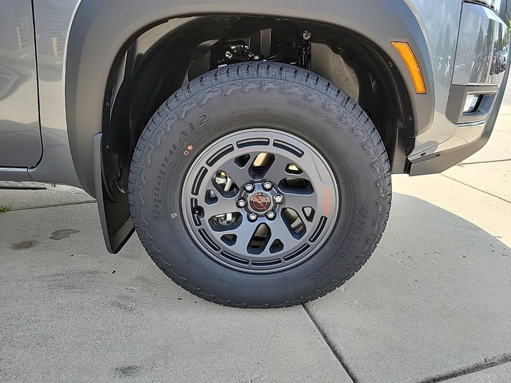 Thumbnail: 2026 Nissan Frontier - 8