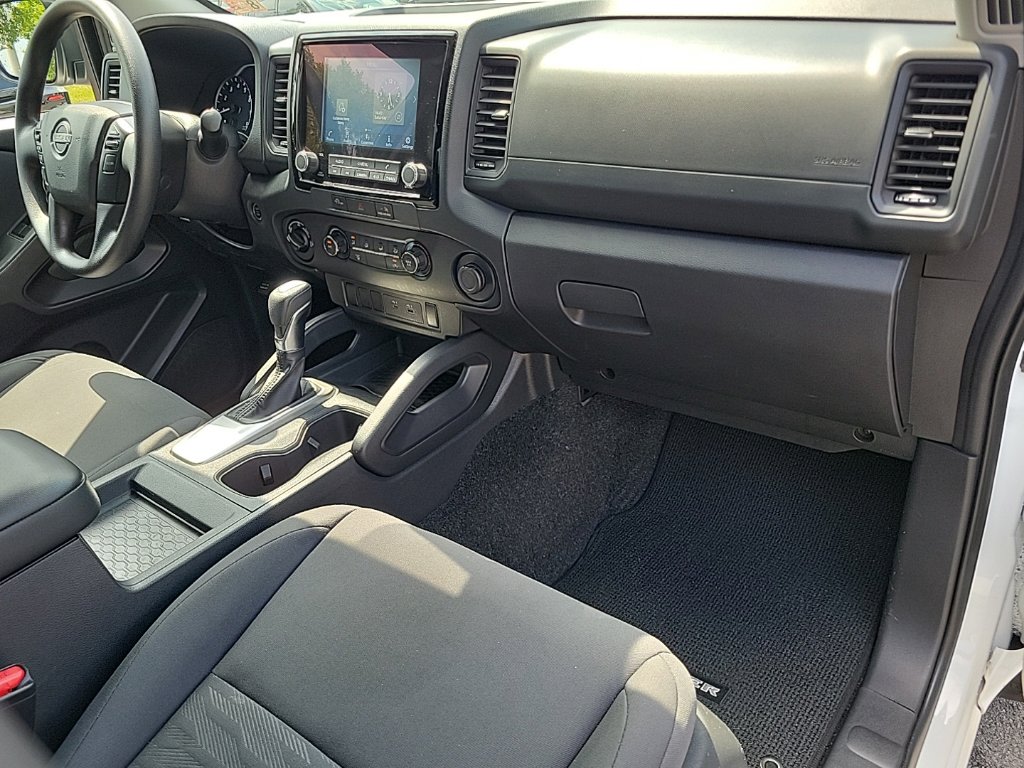 Thumbnail: 2023 Nissan Frontier - 2