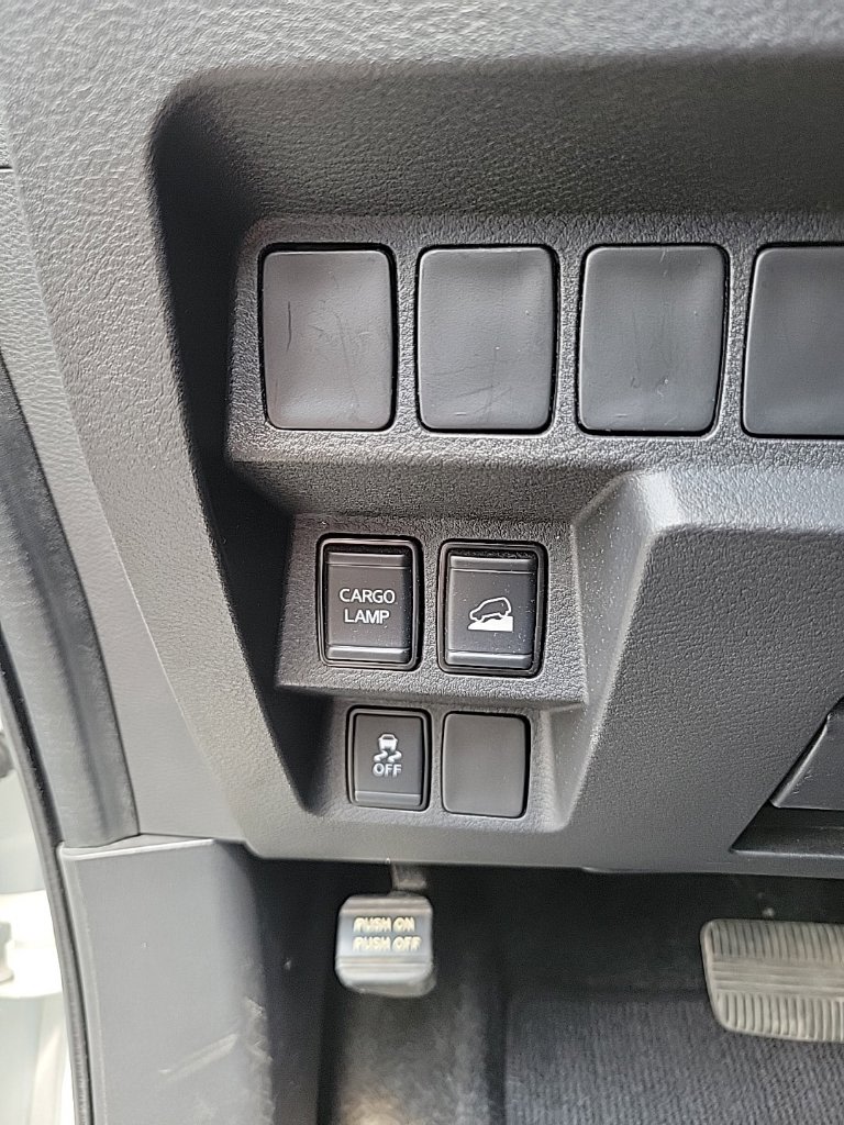 Thumbnail: 2023 Nissan Frontier - 24