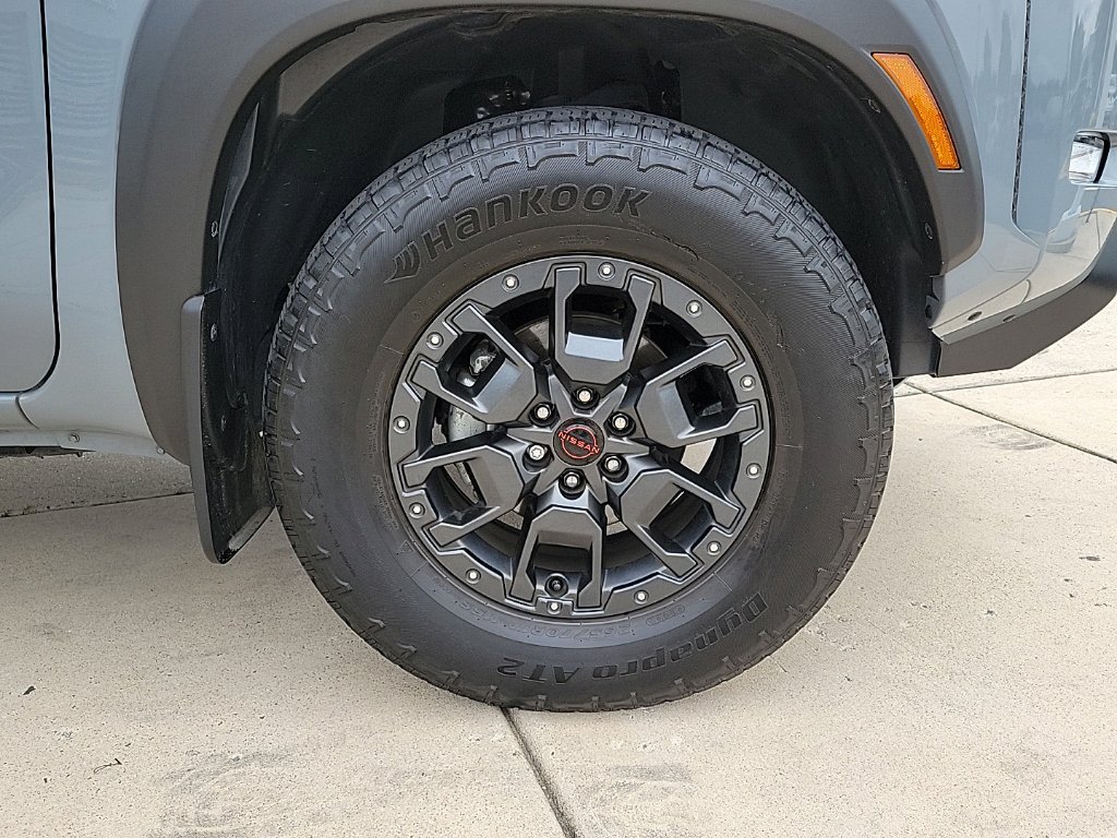 Thumbnail: 2024 Nissan Frontier - 7