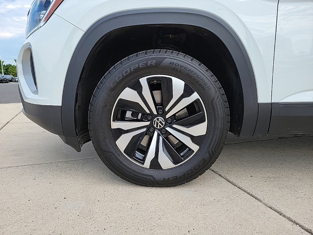 Thumbnail: 2024 Volkswagen Atlas - 7