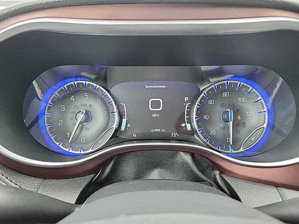 Thumbnail: 2017 Chrysler Pacifica - 29