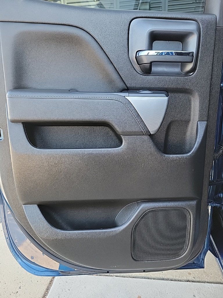 Thumbnail: 2018 Chevrolet Silverado 1500 - 22