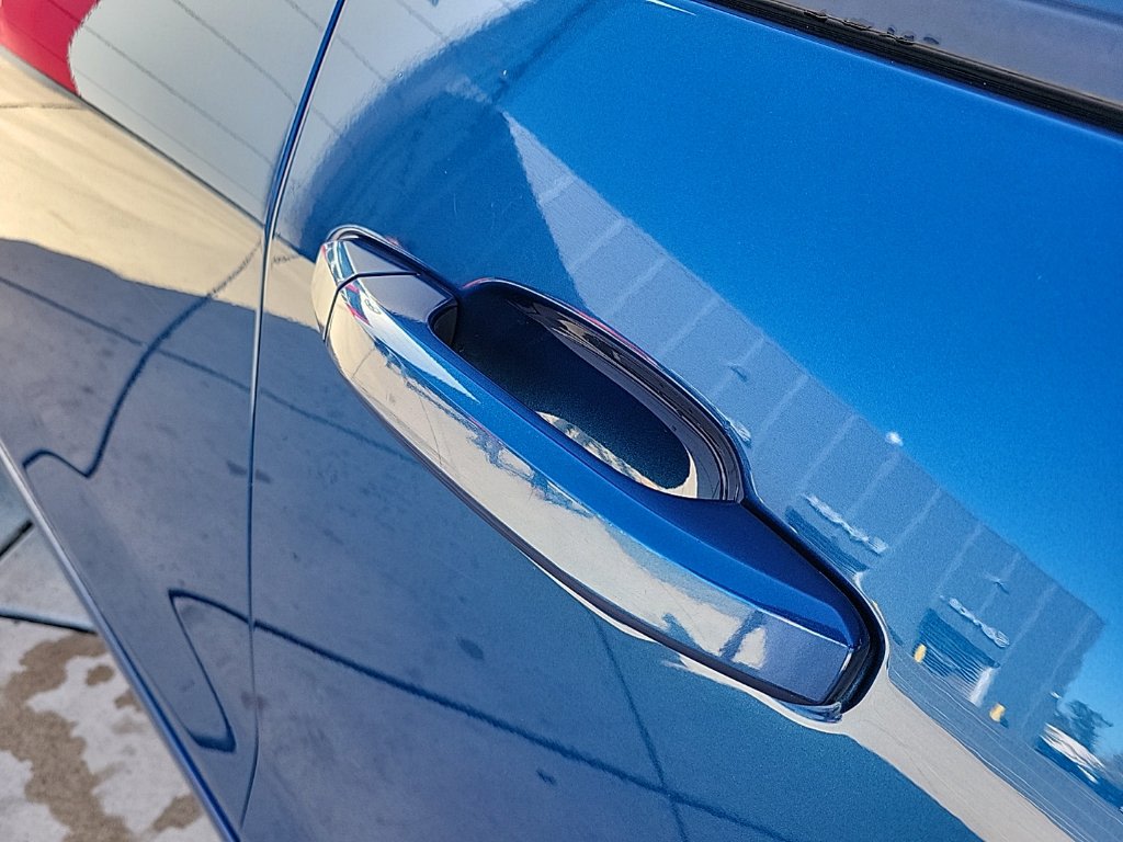 Thumbnail: 2018 Chevrolet Silverado 1500 - 18