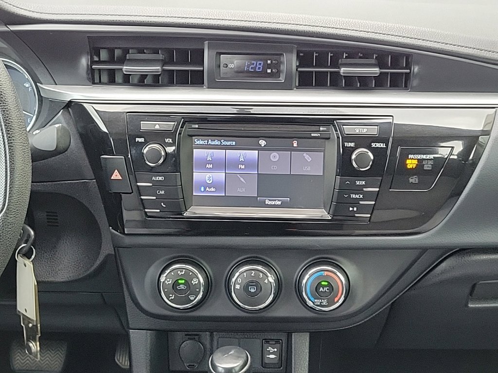 Thumbnail: 2016 Toyota Corolla - 14