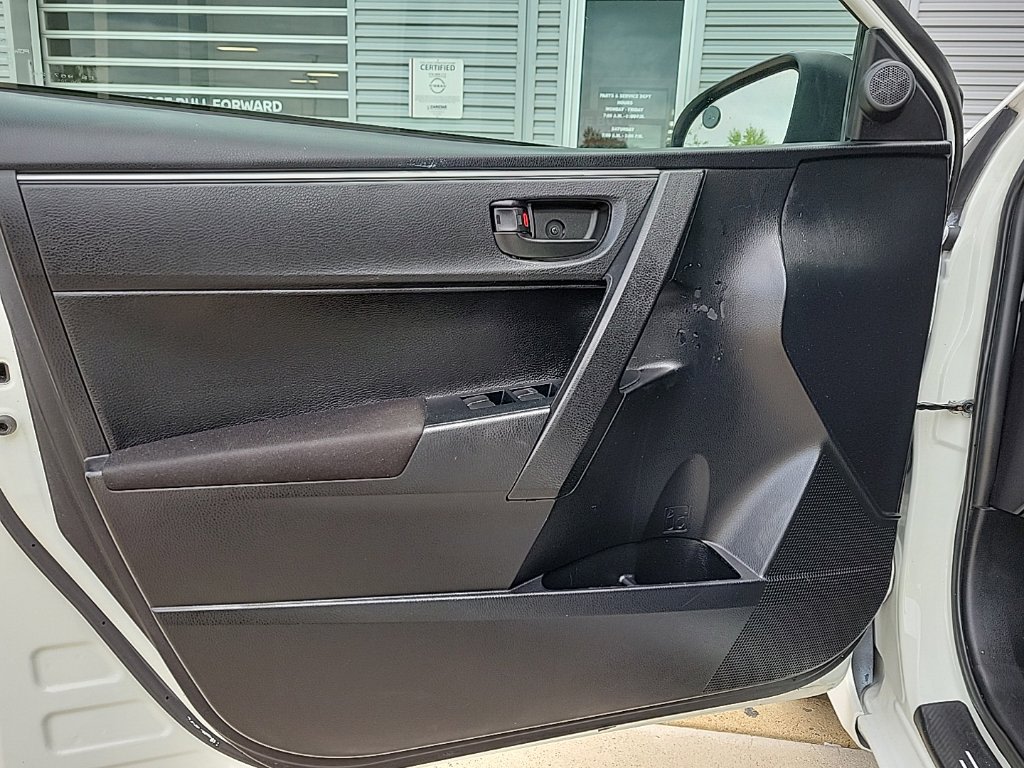 Thumbnail: 2016 Toyota Corolla - 27