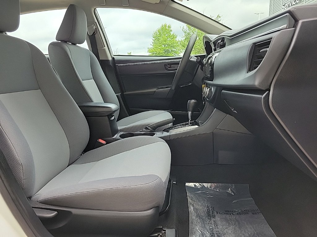 Thumbnail: 2016 Toyota Corolla - 12