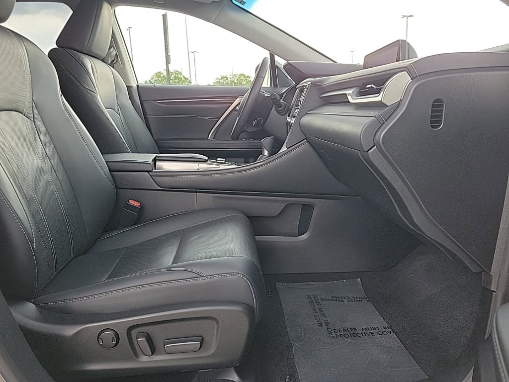 Thumbnail: 2019 Lexus RX - 11