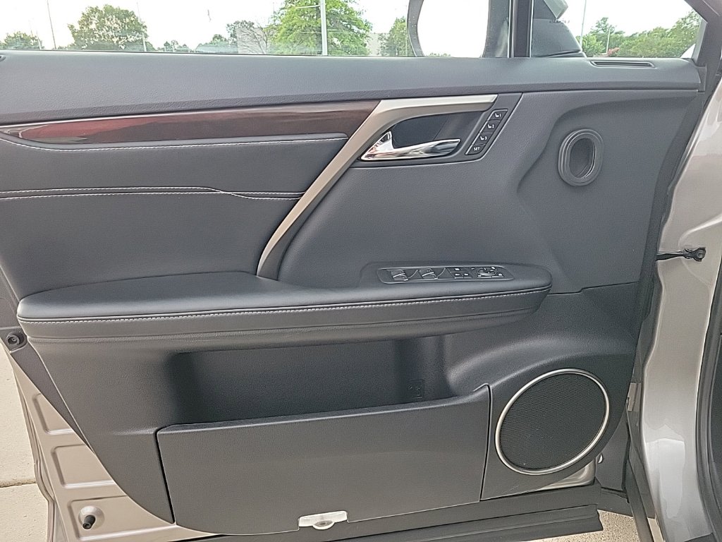 Thumbnail: 2019 Lexus RX - 29