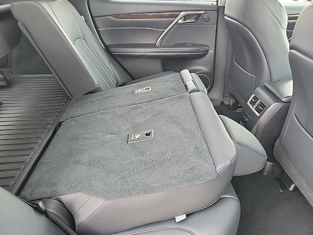 Thumbnail: 2019 Lexus RX - 22