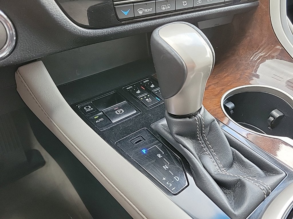 Thumbnail: 2016 Lexus RX - 13