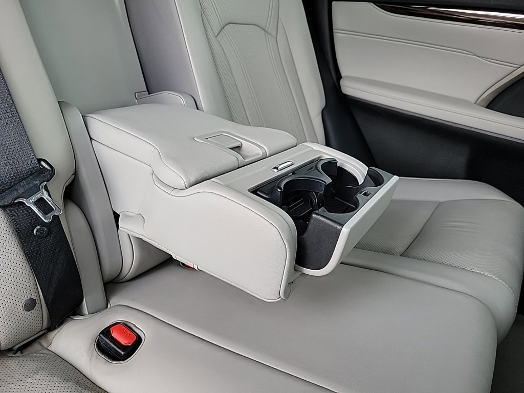 Thumbnail: 2016 Lexus RX - 16
