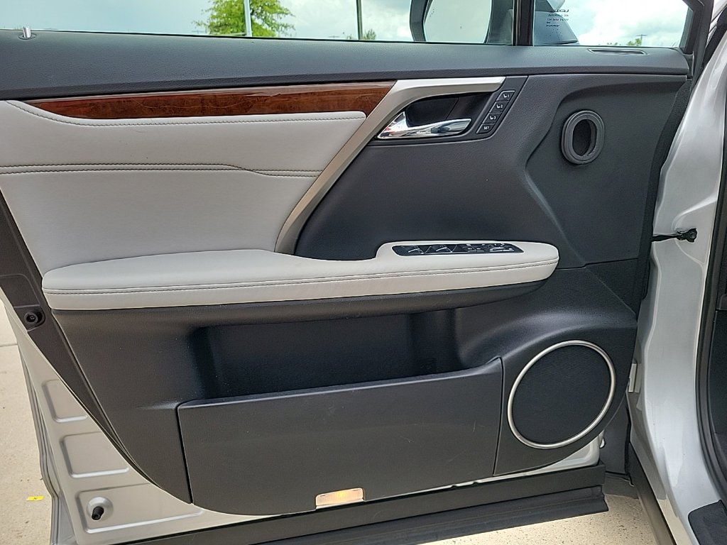 Thumbnail: 2016 Lexus RX - 29